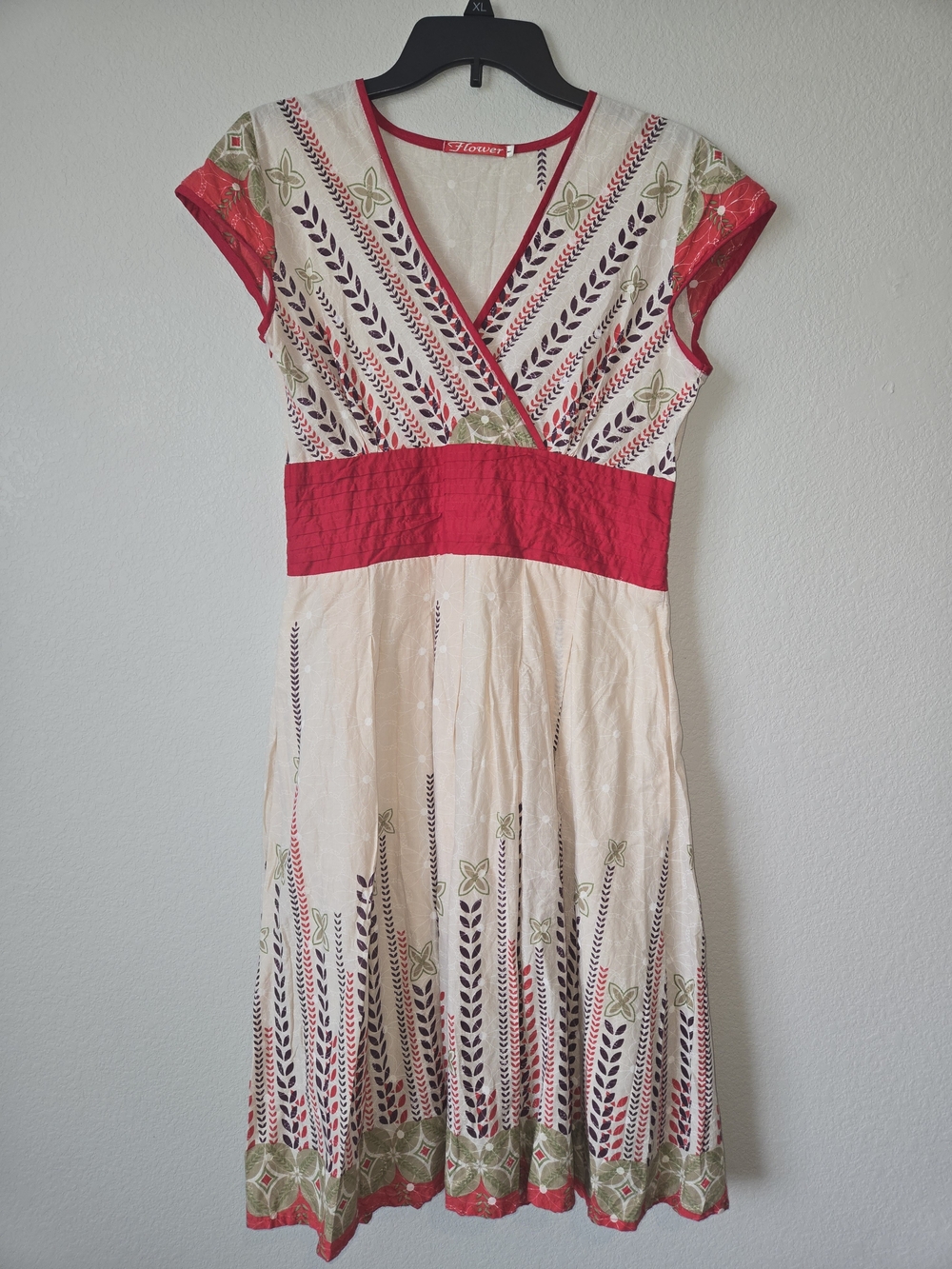 Flower Beige Red Floral V-Neck Empire Waist Boho Chic Cotton Midi Dress L
